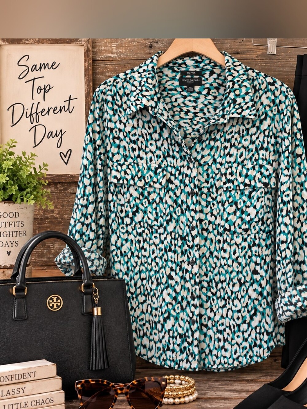 Olivia Investments Woman 1X Teal Animal Print Button Front Blouse Tunic